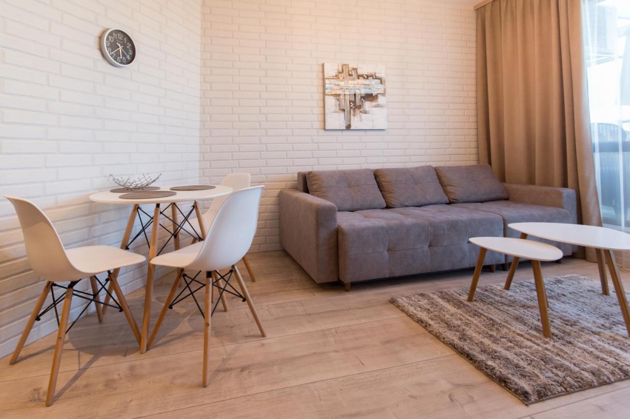 וארנה City Apartments Triumph מראה חיצוני תמונה