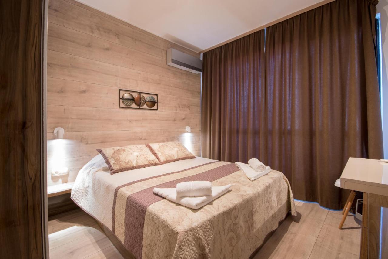 וארנה City Apartments Triumph מראה חיצוני תמונה